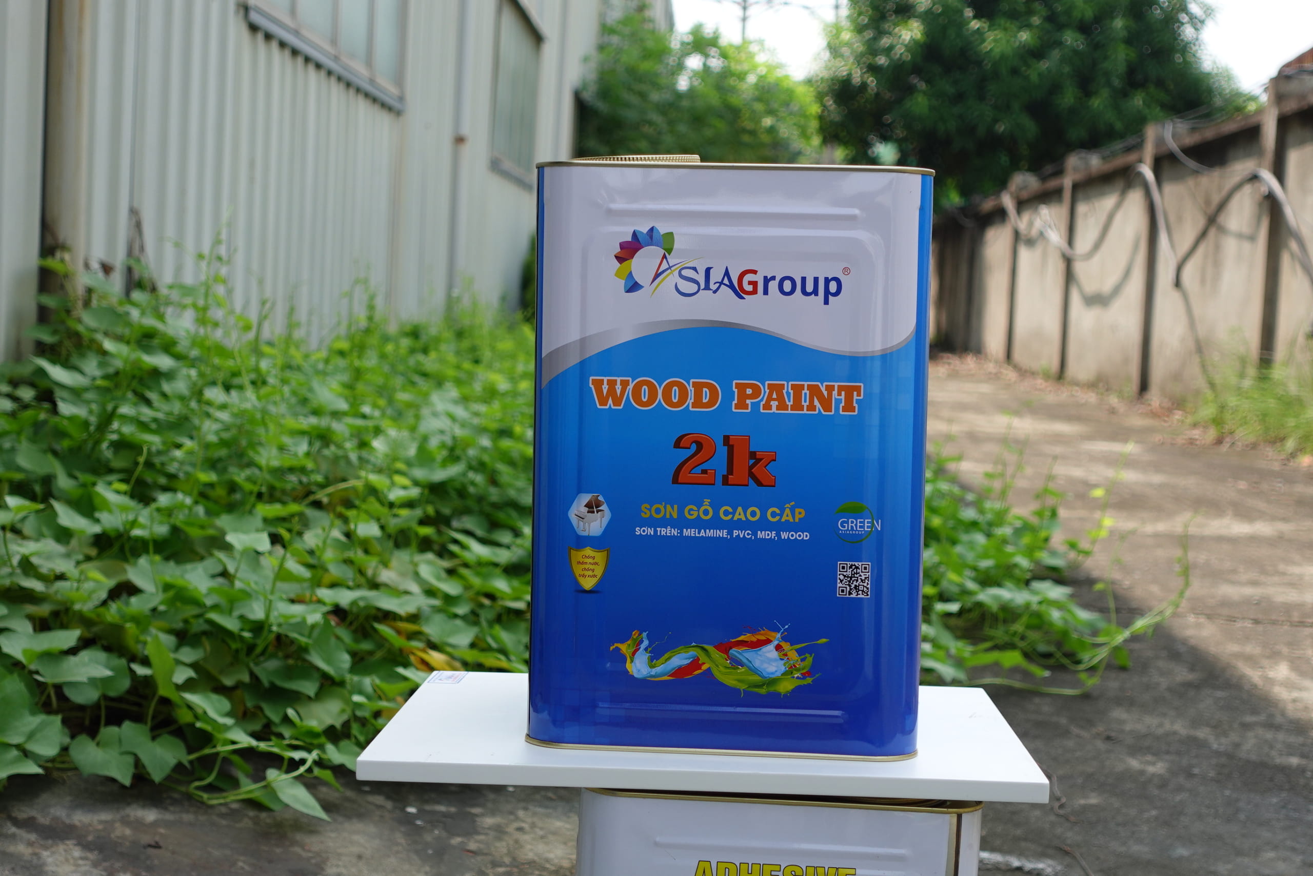 SƠN GỖ LOẠI NÀO TỐT ? SO SÁNH CHI TIẾT SƠN PU, SƠN DẦU VÀ SƠN GỐC NƯỚC 3 sơn gỗ loại nào tốt nhất, các loại sơn gỗ trên thị trường, sơn pu gỗ là gì, các loại sơn pu cho gỗ.